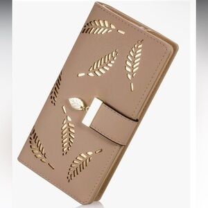 Women's Long Leaf Bifold Wallet Leather Card Holder Purse Elegant Clutch (new)